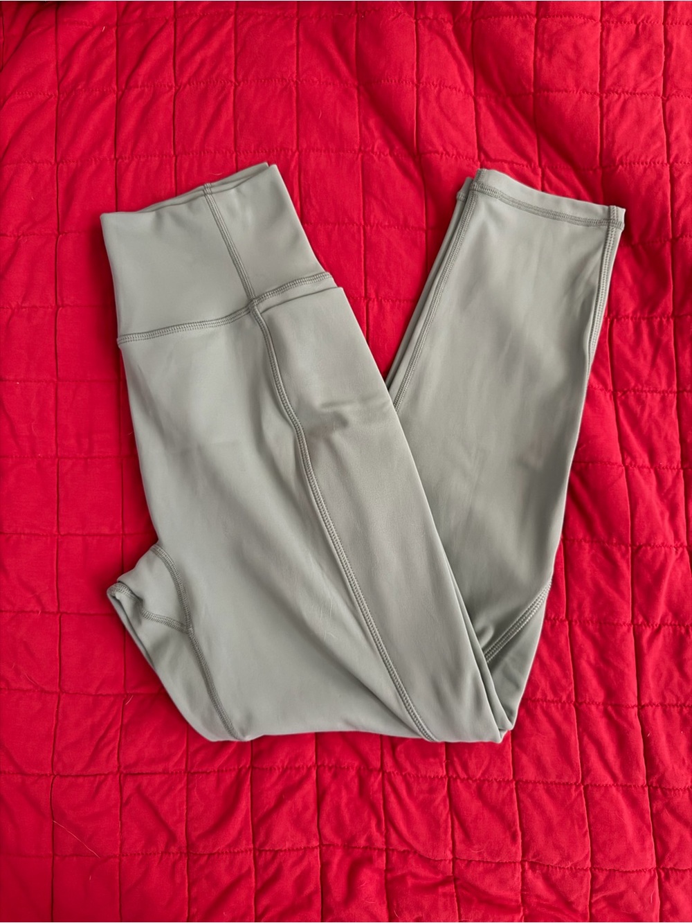 P’Tula Women’s Yvette Pocket Legging Moss Green 23” Size Large GUC - Picture 1 of 3